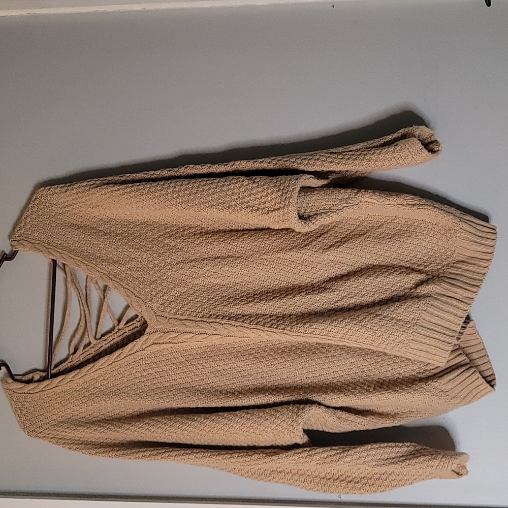 FashionNova oversized tan sweater